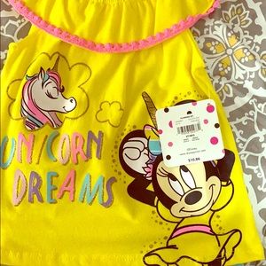 Toddler girl’s outfit.